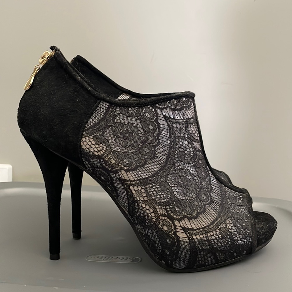 Black Lace Heels